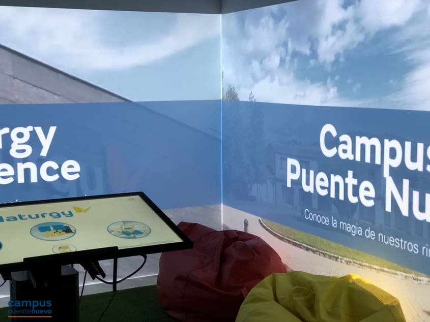 Cubo inmersivo foto 1